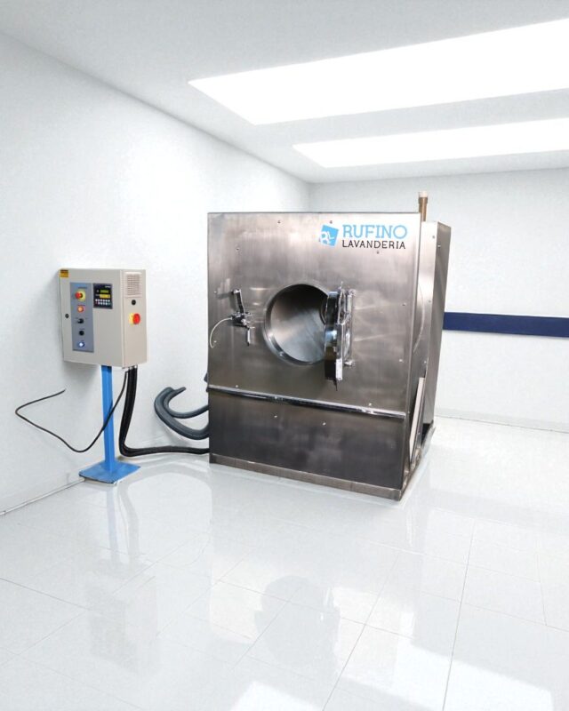 manutenção preventiva em lavadora extratora automática industrial